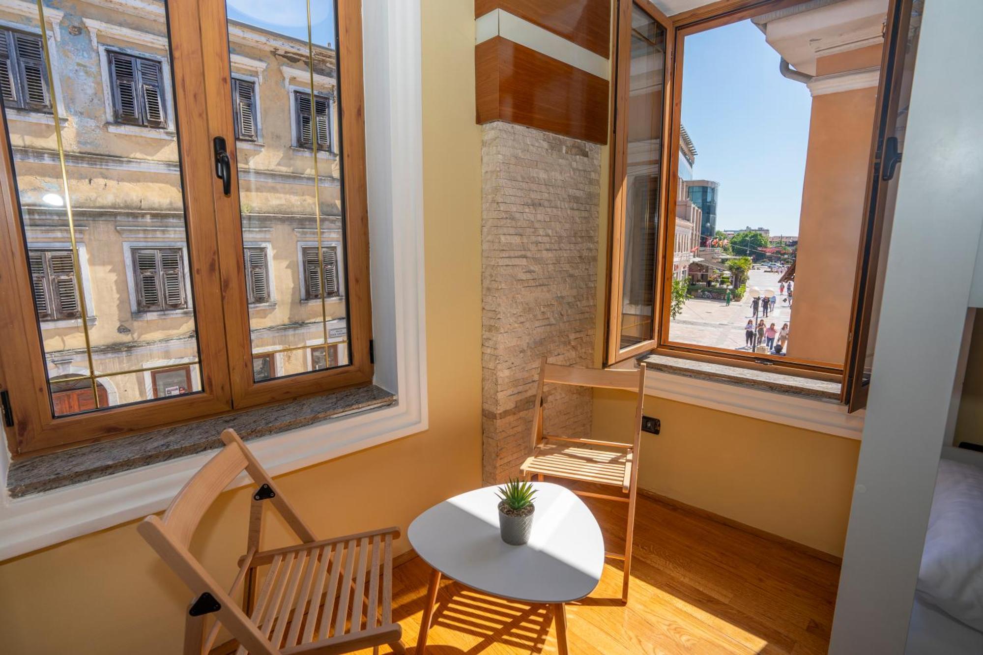 Terrace Hostel & Lounge Bar Шкодер Экстерьер фото