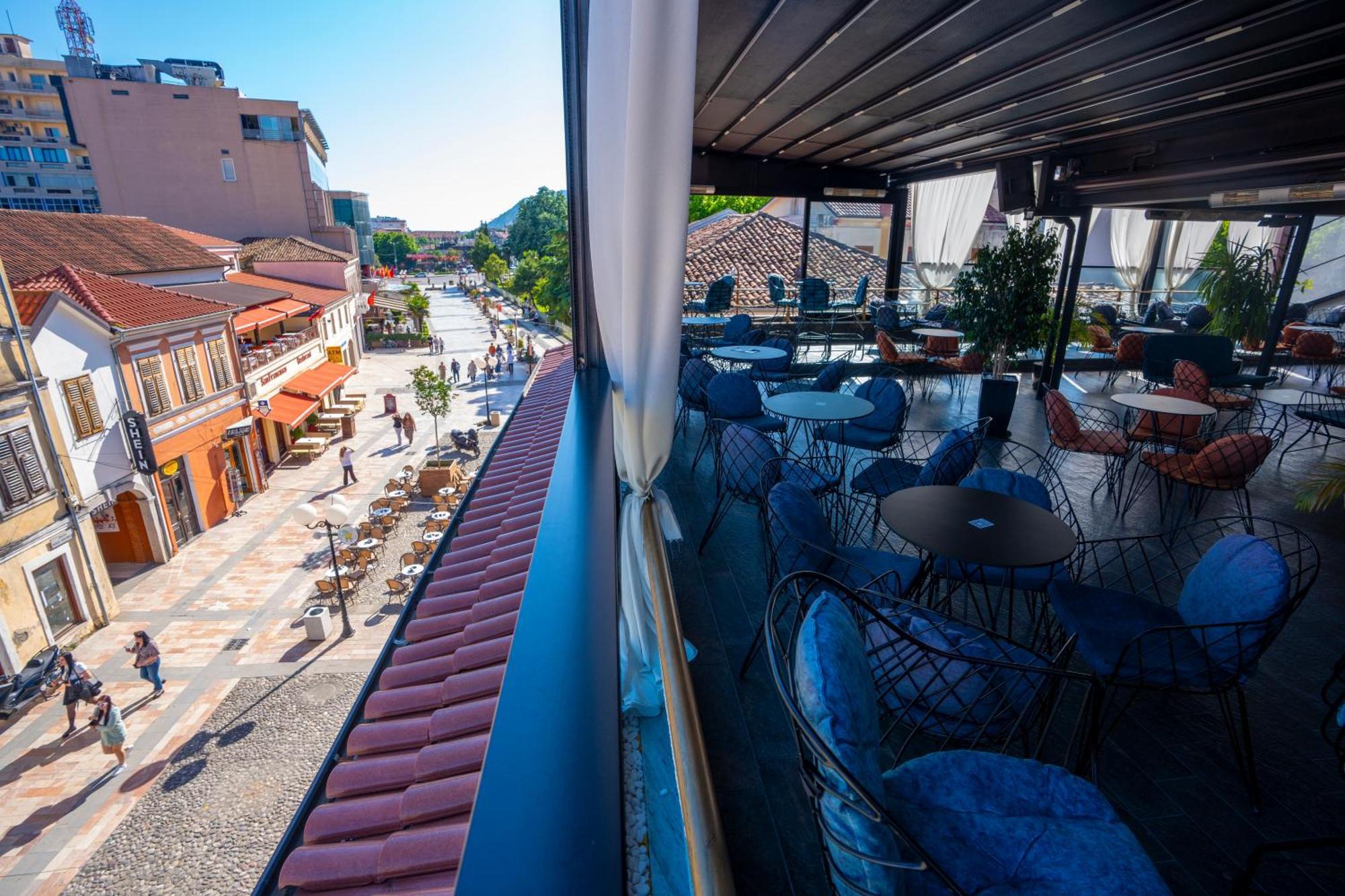 Terrace Hostel & Lounge Bar Шкодер Экстерьер фото